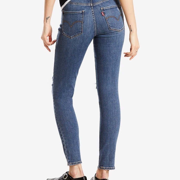 Levi’s 721 High-Rise Ripped Skinny Jeans - Picture 3 of 8